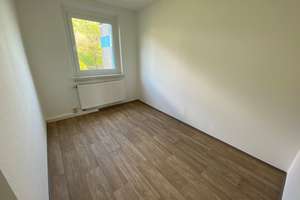 Wohnen mit Balkon & schöner Aussicht – Küche optional – Am Himmelreich 48, 98527 Suhl-Ilmenauer Straße, Suhl – Vorschaubild 7