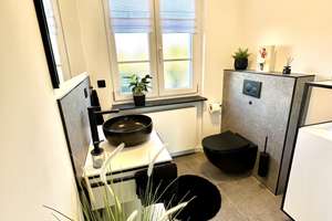 Exklusive Villa im Grünen in Graben-Neudorf – Die vollständige Adresse der Immobilie erhältst du vom Anbieter., 76676 Graben-Neudorf – Vorschaubild 9