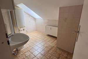 Stattliches Reihenendhaus mit 4 Wohnungen,  gesuchte Wohnungsgrößen, Garage in ruhiger und beliebter – Die vollständige Adresse der Immobilie erhältst du vom Anbieter., 68239 Seckenheim, Mannheim – Vorschaubild 12