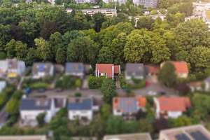 Stadtnah und direkt am Park! Familienheim mit spannender Architektur, 7 Zimmern und Garten – Die vollständige Adresse der Immobilie erhältst du vom Anbieter., 93051 Großprüfening-Dechbetten-Königswiesen, Regensburg – Vorschaubild 3