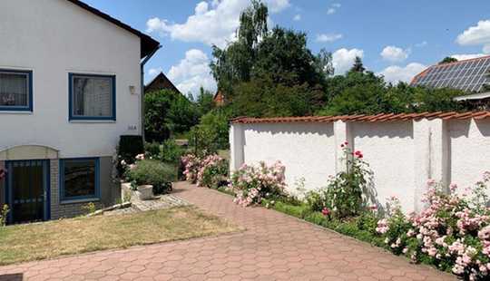 Bild von Kuscheliger Bungalow mit Keller und Garten in Thiede!