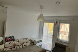 Kleines freundliches Studentenappartement mit Balkon und Stellplatz – Guericke Straße 3a, 93053 Ostenviertel, Regensburg – Vorschaubild 4