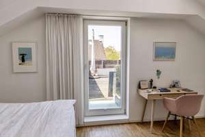 Architekten-Doppelhaushälfte mit Pool in Toplage Regensburg- West- kernsaniert – Die vollständige Adresse der Immobilie erhältst du vom Anbieter., 93049 Westenviertel, Regensburg – Vorschaubild 24