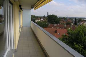 Stilvolle 4-Zimmer-Wohnung mit Altstadtblick, zwei Balkonen & Toplage in Nürnberg-Schoppershof – Die vollständige Adresse der Immobilie erhältst du vom Anbieter., 90491 Schoppershof, Nürnberg – Vorschaubild 4