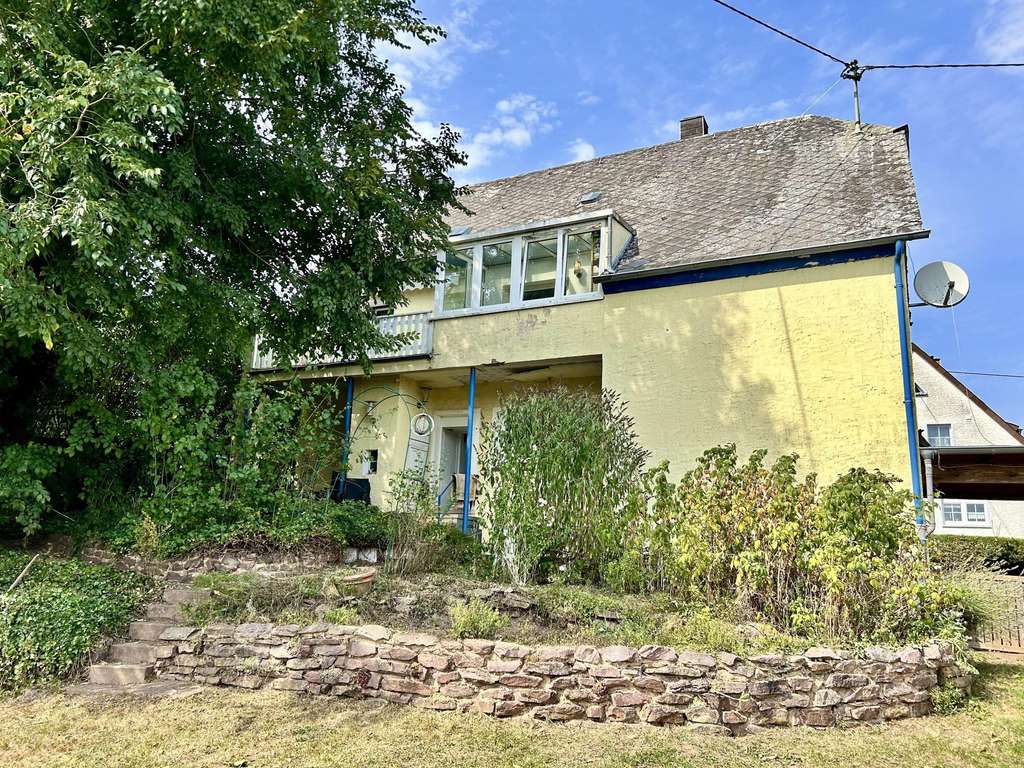 Immobilie in Wadern - Ehemaliges Bauernhaus großem Grundstück in Wadern - Bild 2