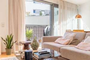 Exklusive Stadtwohnung am Fuße des Killesbergs! Barrierefrei und sofort verfügbar! – Die vollständige Adresse der Immobilie erhältst du vom Anbieter., 70191 Heilbronner Straße, Stuttgart – Vorschaubild 2