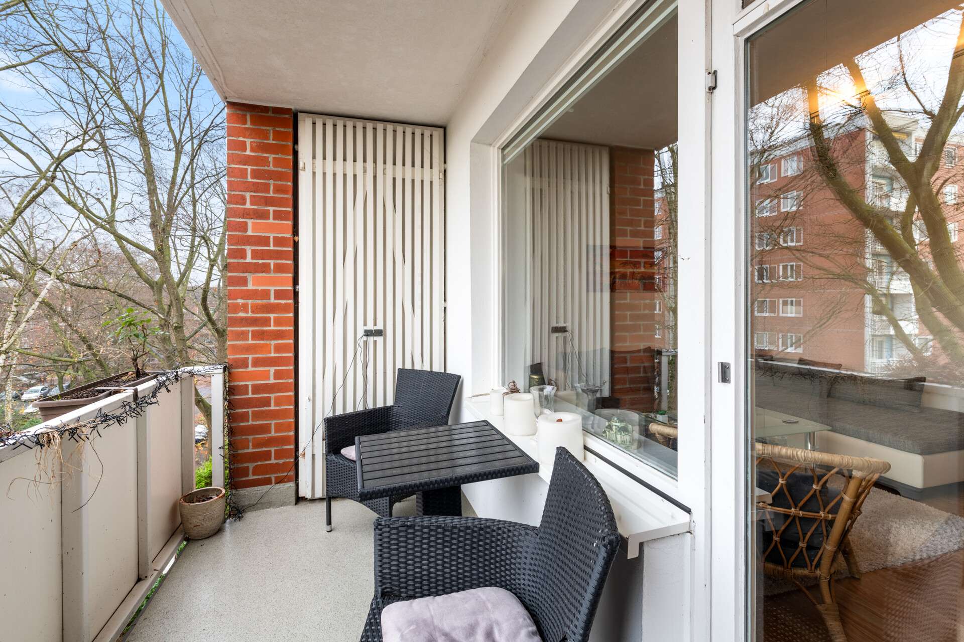 Immobilie in Braak - Vermietete 2-Zimmer-Wohnung mit Balkon in ruhiger Lage - Bild 1