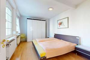 Freistehendes Dreifamilienhaus mit einer freien Einheit und Entwicklungspotenzial – 60386 Fechenheim, Frankfurt am Main – Vorschaubild 11
