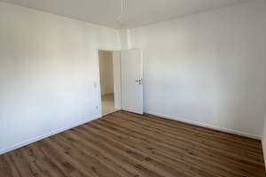 Erstbezug nach Kernsanierung | 95 m² | 3 Zimmer | Fußbodenheizung | Balkon – 33102 Kernstadt, Paderborn – Vorschaubild 8