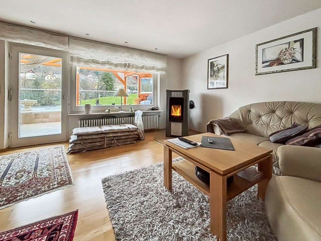 Immobilie in Bühlertal - Viel Platz für Generationen – Haus im idyllischen Bühlertal - Bild 3