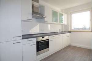 Kernsanierte 3-Zi-Wohnung mit erstklass.Ausstattung+Balkon in begehrter BremerNeustadt