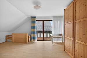 Großzügiges Haus mit Einliegerwohnung in ruhiger Lage – Die vollständige Adresse der Immobilie erhältst du vom Anbieter., 76332 Bad Herrenalb – Vorschaubild 6