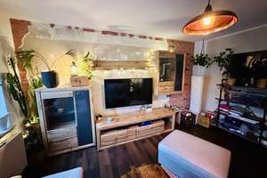Schöne Dachgeschosswohnung  mit Tageslichtbad in beliebter Lage Rostocks (Selbstnutzung möglich!) – Dethardingstr. 90, 18057 Hansaviertel, Rostock – Vorschaubild 2