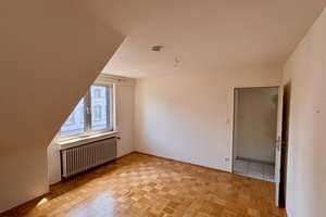 Sehr schöne Dachgeschoss-Wohnung mit tollem Ausblick in Mönchengladbach, Bettrath-Hoven – Die vollständige Adresse der Immobilie erhältst du vom Anbieter., 41066 Bettrath-Hoven, Mönchengladbach – Vorschaubild 3