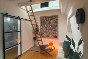 Hochwertige Altbau-/Dachgeschosswohnung in der Bonner Südstadt – in  direkter Rheinnähe – Die vollständige Adresse der Immobilie erhältst du vom Anbieter., 53113 Gronau, Bonn – Vorschaubild 1