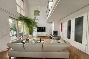 Provisionsfrei - Großzügige, lichtdurchflutete DG-Maisonette Wohnung - Fasangarten - provisionsfrei