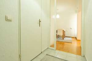 Geräumige 4-Zimmer-Eigentumswohnung mit Gäste-WC, Tageslichtbad und Balkon in zentraler Wohnlage – Die vollständige Adresse der Immobilie erhältst du vom Anbieter., 22339 Hummelsbüttel, Hamburg – Vorschaubild 9