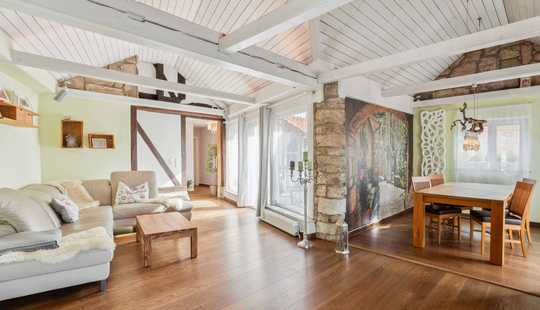 Bild von Luxuriös ausgestattetes Fachwerkhaus mit Gartenoase und Spa-Bereich in Königslutter