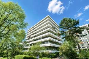 Renovierungsbedürftige Wohnung im 6. Stock mit tollem Weitblick in Düsseldorf-Lörick – Die vollständige Adresse der Immobilie erhältst du vom Anbieter., 40547 Lörick, Düsseldorf – Vorschaubild 10