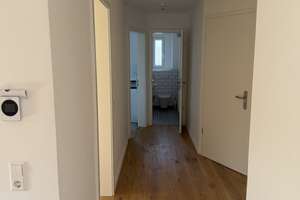Klassisch & Schön. Luxuriös sanierte 2-Zimmer-Wohnung im beliebten Stuttgarter Westen. – Paulusstraße 22, 70197 Vogelsang, Stuttgart – Vorschaubild 4