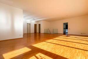 Exklusive 4-Zimmer-Wohnung mit Einbauküche in erstklassiger Krefelder Lage – Uerdinger Straße 449 a, 47800 Bockum, Krefeld – Vorschaubild 6