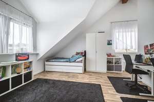 Modernes, top gepflegtes Wohlfühlhaus mit Garage und Südgarten in heiß begehrter Wohnlage – Die vollständige Adresse der Immobilie erhältst du vom Anbieter., 52249 Eschweiler – Vorschaubild 11