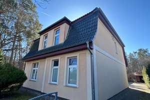 Wohnen und Vermieten – Wohnhaus mit 2 Wohnungen und 3 Ferienwohnungen – Teterower Chaussee 34, 18273 Güstrow – Vorschaubild 1