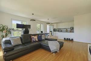 Moderne 4-Zimmer-Traumwohnung in Bockenheim: 119 m² mit Balkon & Tiefgarage – 60486 Bockenheim, Frankfurt am Main – Vorschaubild 2