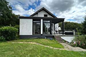 Bungalow mit schöner Einliegerwohnung und Wellnessbereich – Die vollständige Adresse der Immobilie erhältst du vom Anbieter., 34270 Schauenburg – Vorschaubild 3