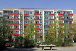 Gut geschnittene 3-Zimmer am Ahrensfelder Berg – Parsteiner Ring 41, 12679 Marzahn, Berlin – Vorschaubild 1