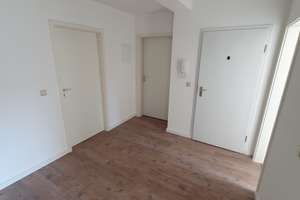 WG geeignete Wohnung mit Balkon und EBK im Herzen Magdeburgs – Faßlochsberg 8, 39104 Altstadt, Magdeburg – Vorschaubild 2