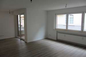 Vermietung einer großzügigen Balkonwohnung in bester Innenstadtlage von Siegburg – Kronprinzenstrasse 12, 53721 Siegburg – Vorschaubild 4
