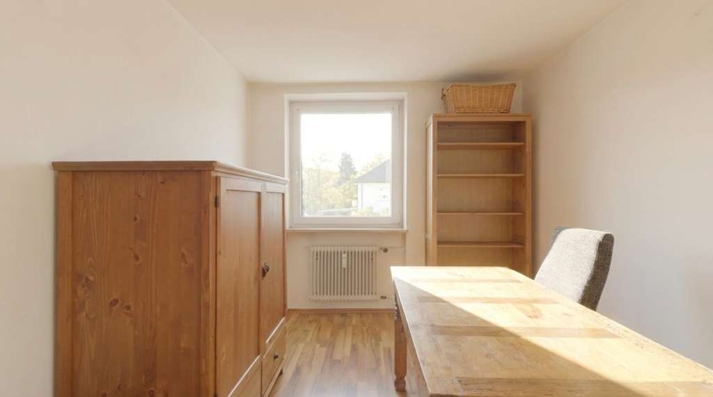 Immobilie in Schwabmünchen - Kapitalanlage mit Wertsteigerungspotenzial:
3-Zimmer-Wohnung mit Südbalkon und Stellplatz - Bild 2