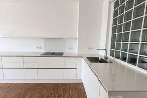 Großzügige 2 Zimmerwohnung mit Einbauküche in zentraler Münchner Lage – Die vollständige Adresse der Immobilie erhältst du vom Anbieter., 80686 Land in Sonne, München – Vorschaubild 7