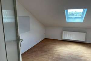 Wohnen mit Charakter: Drei-Zimmer-Wohnung in Aachen