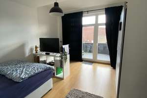Zwei Zimmer in Osnabrück: Helle Dachgeschosswohnung mit Balkon – Kollegienwall 22, 49074 Innenstadt, Osnabrück – Vorschaubild 3