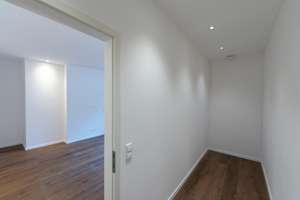 Barrierefreie 5-Zimmer-Wohnung mit 2 Bädern, Garage, Keller-/Hobbyraum und hoher Privatsphäre – Burgstallstrasse 35, 70199 Heslach, Stuttgart – Vorschaubild 8