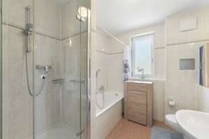 Zeitlose Eleganz in Bogenhausen: Penthouse-Feeling im Bichlhofweg | 4-Zi.-Dachterrassenwohnung – Bichlhofweg 3, 81927 Johanneskirchen, München – Vorschaubild 31