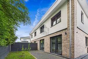 Einziehen & wohlfühlen: Junge Doppelhaushälfte mit Garten in familienfreundlicher Lage von Hambühren – Die vollständige Adresse der Immobilie erhältst du vom Anbieter., 29313 Hambühren – Vorschaubild 4