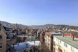 Genehmigtes DG-Potenzial im Herzen des Heusteigviertels – mit beeindruckendem Stuttgart‑Panorama