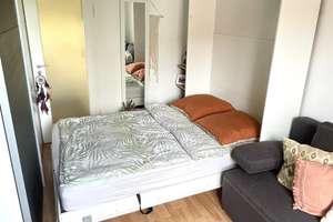 Voll möbliertes Studio in Schwabing – Top-Lage in unmittelbarer Nähe zur U-Bahn – Hohenzollernstraße 109, 80796 Neuschwabing, München – Vorschaubild 4