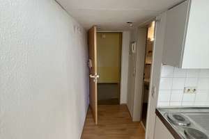 Zentrales Studentenapartment - NUR FÜR STUDENTEN - im Herzen von Wiesbaden – Schulberg 14, 65183 Mitte, Wiesbaden – Vorschaubild 2