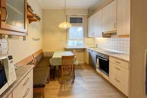 Wiesbaden Erbenheim: 2-Familien-Villa aus der Gründerzeit mit ca.1000m² Baugrundstück! B-Plan! – Wiesbaden – Vorschaubild 22