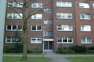 Großzügig geschnittene modernisierte 3 2/2-Zimmerwohnung in Gelsenkirchen Buer-Mitte