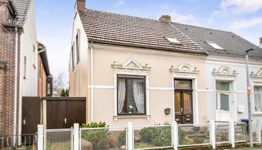 Bild von Bremen-Oslebshausen: Gepflegtes Einfamilienhaus mit durchdachtem Grundriss und Gartenidylle 
