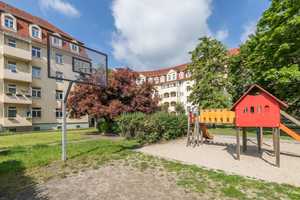 Property thumbnail 1