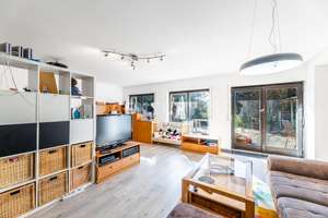 Haus mit Einliegerwohnung & Traumaussicht bei Altdorf – Die vollständige Adresse der Immobilie erhältst du vom Anbieter., 90518 Altdorf bei Nürnberg – Vorschaubild 11