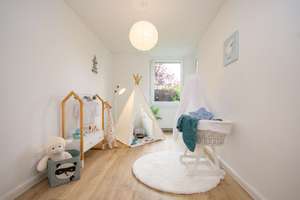 Modernisierte 4-Zimmer-Eigentumswohnung mit Loggia in ruhiger Wohnlage – Die vollständige Adresse der Immobilie erhältst du vom Anbieter., 26131 Eversten, Oldenburg (Oldenburg) – Vorschaubild 9