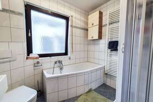 Reihenendhaus in guter Lage mit schönem Garten – 90765 Ronhof, Kronach, Fürth – Vorschaubild 7