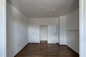 kernsaniert - 3 Zi - Dachterrasse - EBK - HN Süd - über den Dächern der Stadt – WIlhelmstraße 58, 74074 Heilbronn, Heilbronn – Vorschaubild 4